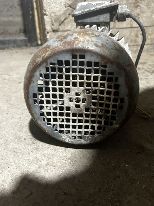 Электродвигатель рабочий