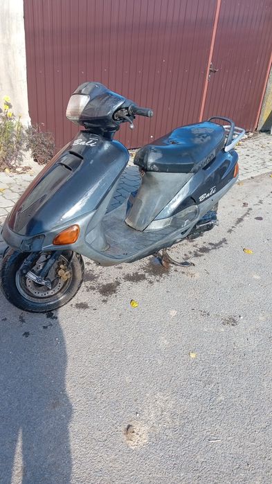 Dau 4 scutere spre vanzare