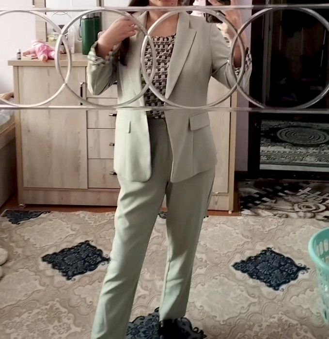 Тройка костюм женский