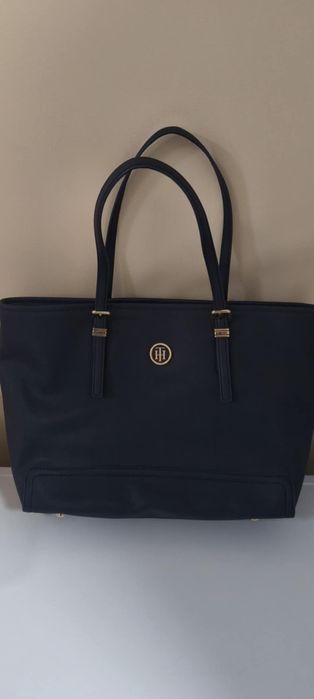 Чанта tommy hilfiger