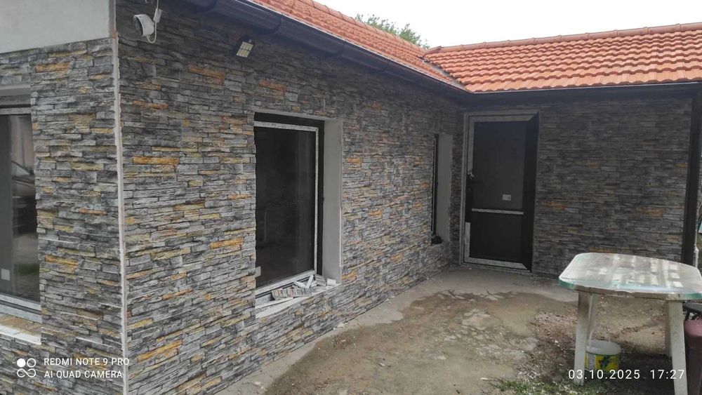 Декоративен панел с каменна облицовка