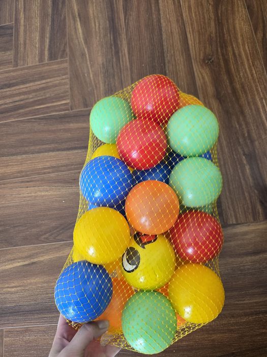 Игрушки разные деревянные
