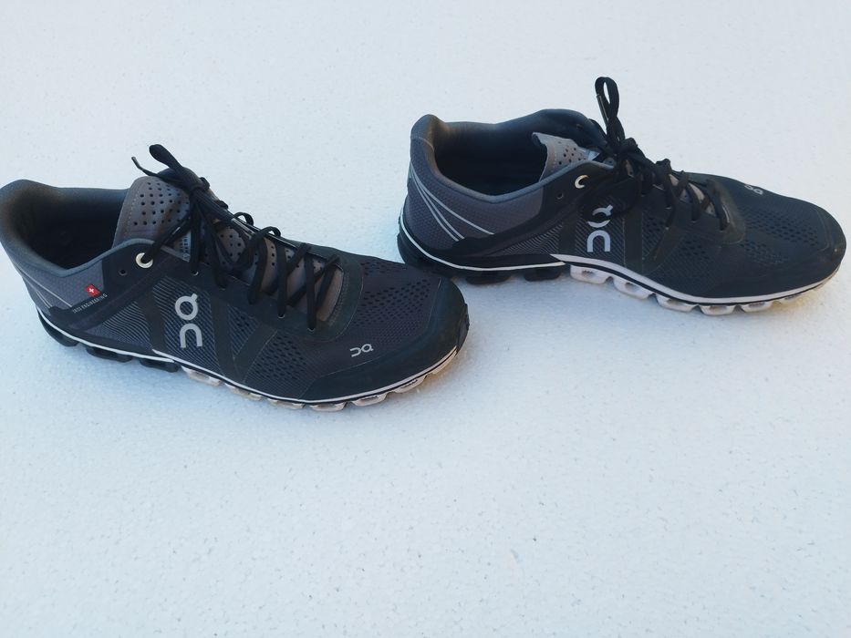 Pantofi alergare/ trail running On Cloud running, 45
