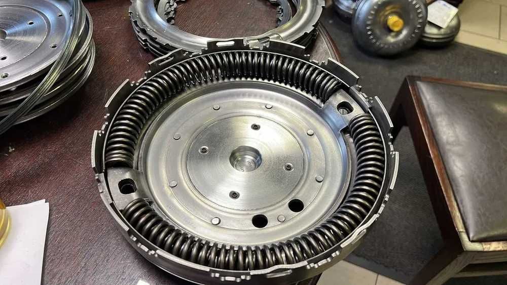 Reparatii cutii viteza automate Ford  Powershift DCT 250 300 450 451