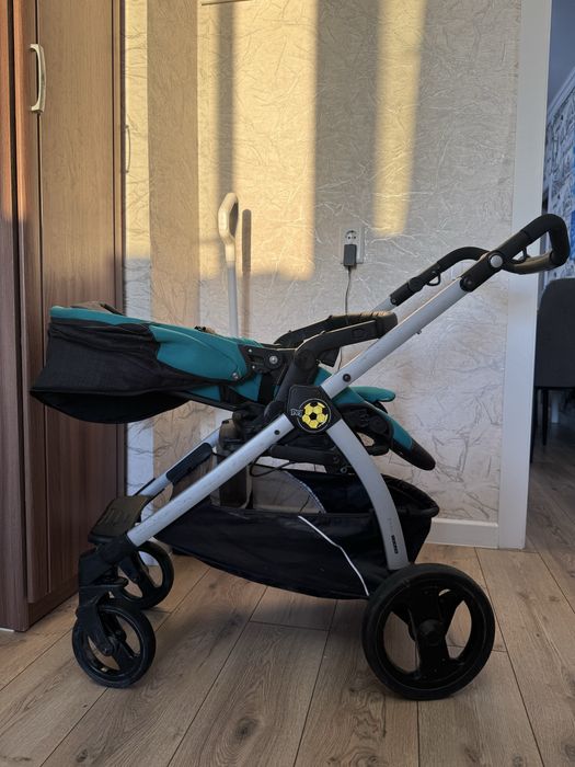 Продам коляску PegPerego