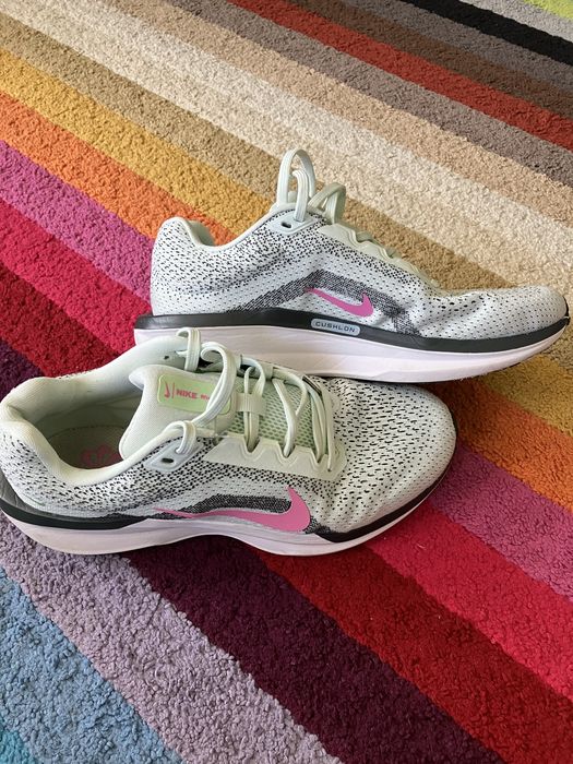 Дамски маратонки NIKE Winflo 11