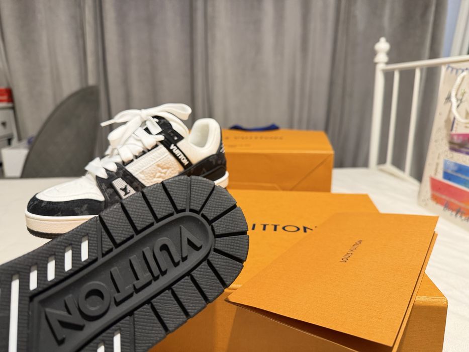 Обувки “Louis Vuitton”