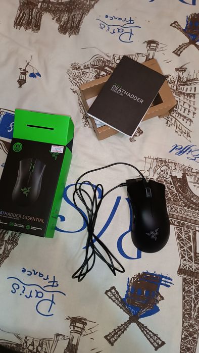 Игровая мышка Razer Deathadder Essential