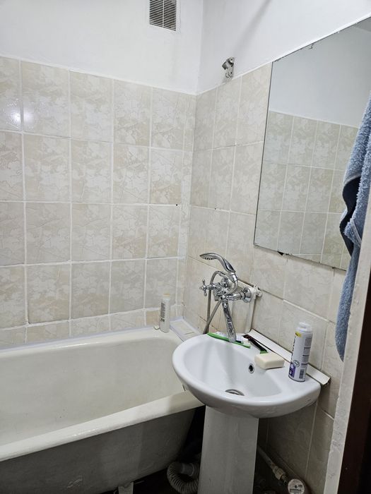 Продам 2 ком квартиру