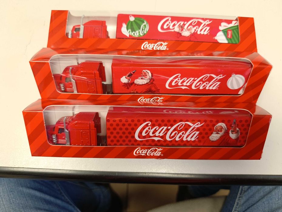 Кока Кола Камионче, Ключодържател, Поставка за телефон