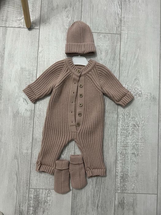 Продам вещи для новорожденных