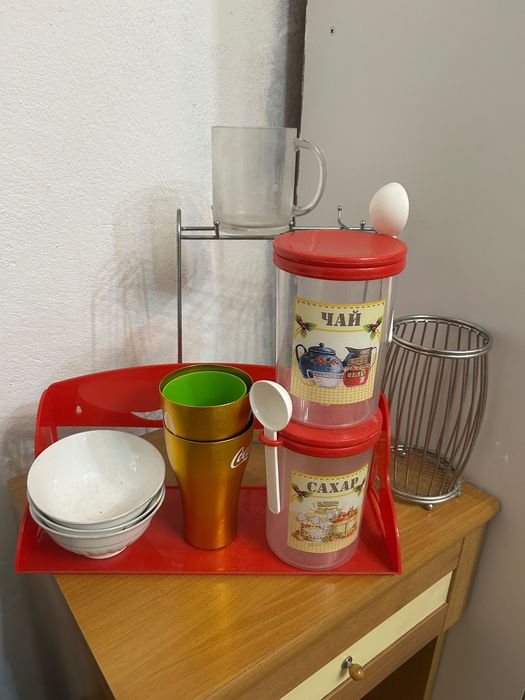 Кухонный набор сковородки посуда