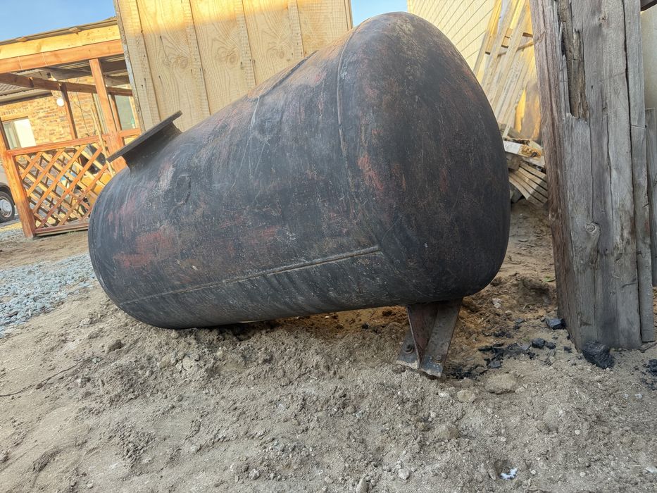 Продам бочку металлическую