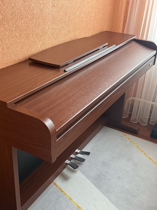 Электронное пианино
