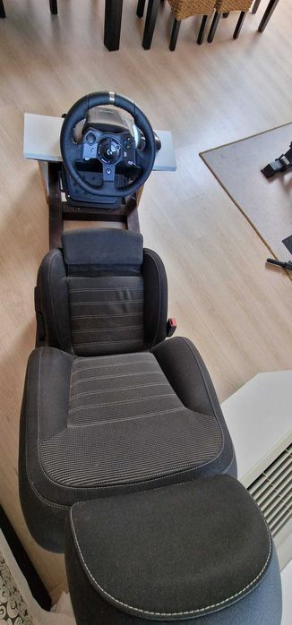 Racing RIG pentru gaming, Logitech G920 Volan si pedale