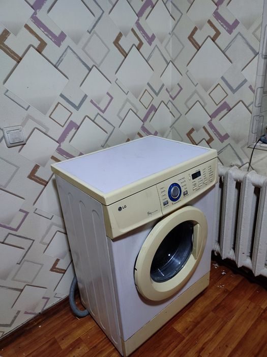 Kirmashina srochna sotiladi!