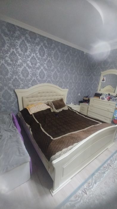 Продается срочно спальний гарнитур