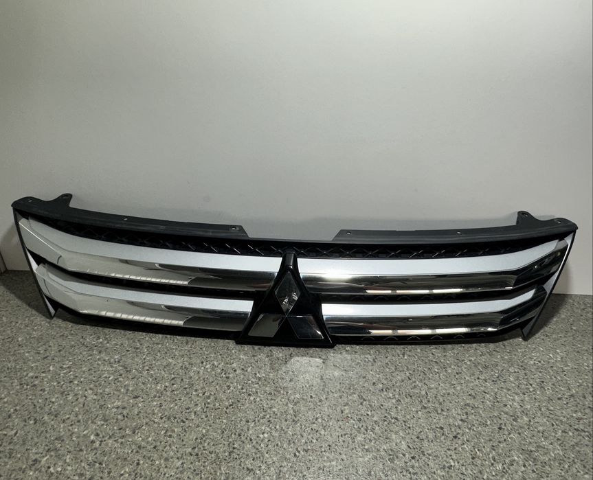 Grila radiator Mitsubishi Eclipse Cross