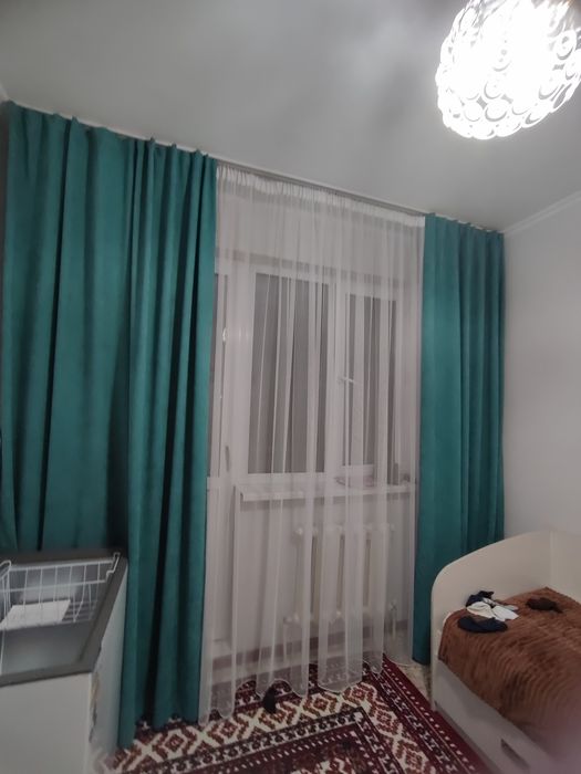 Готовый комплект штор с тюлем.