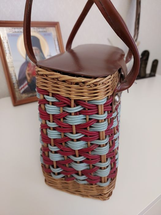 Корзина плетёная