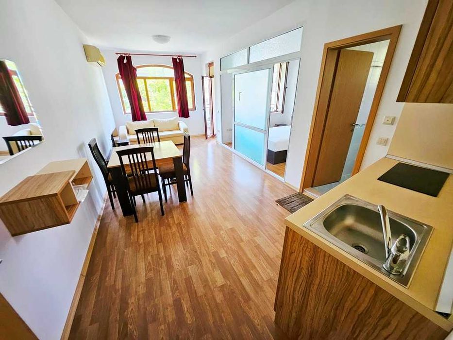 Двустаен апартамент в к-с “Vineyards Resort”, Ахелой