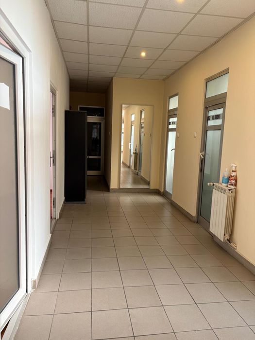 Inchiriez doua spatii comerciale pretabile pentru birouri in Severin