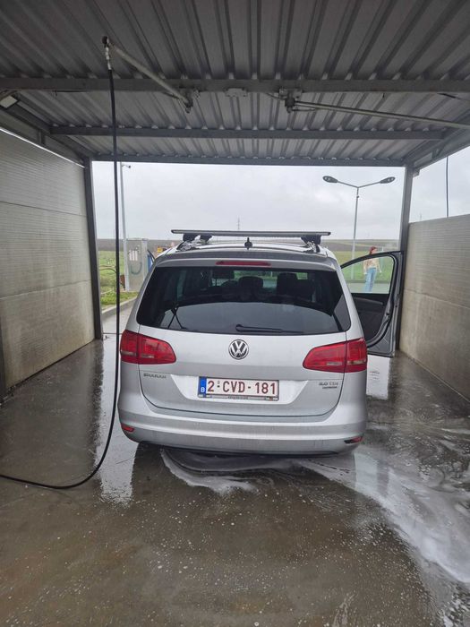 Vand sau schimb  volkswagen