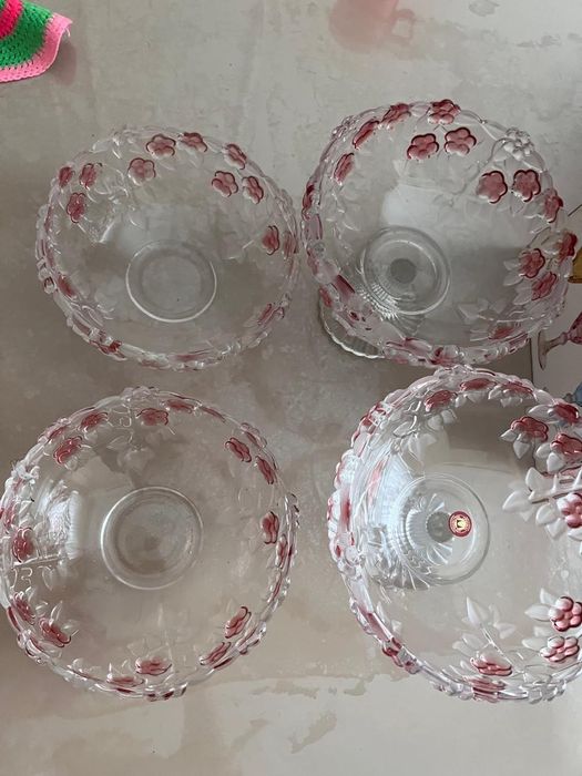 Хрусатльные посуды