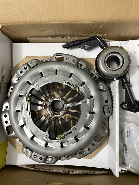 Ambreiaj Sprinter / Vito / Viano  2.2 CDI Euro 4-5 2006-2018