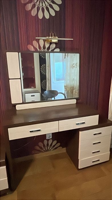 Спальний гарнитур б/у