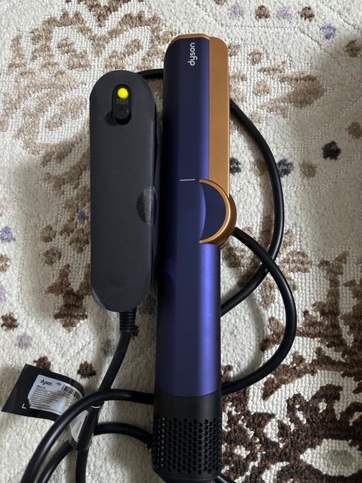 Dyson Airstrait Straightener HTO1 утюжок