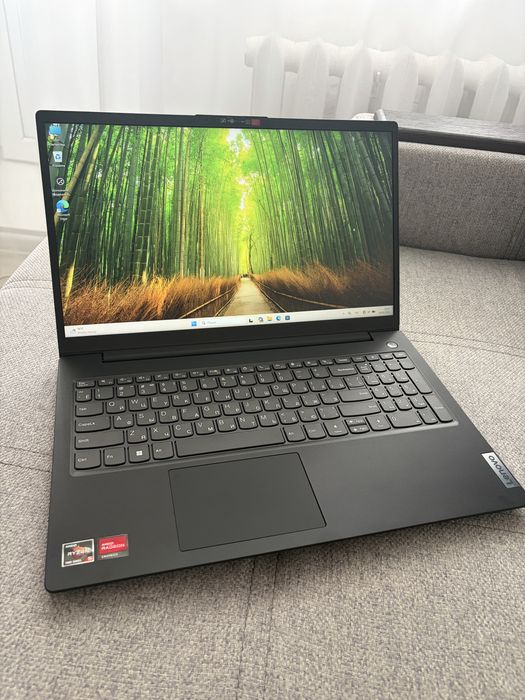 Lenovo V15 G4 Ryzen 5 8/512
