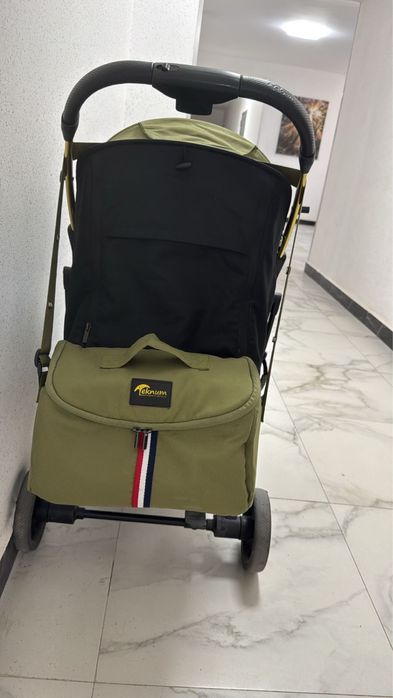 Коляска  Текнум состояние идеальное