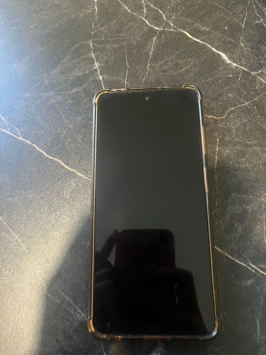 Продам поко x3 pro