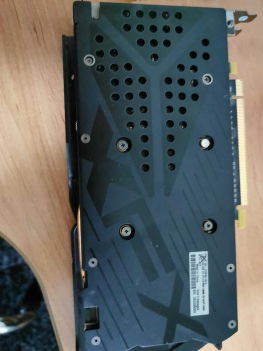 Kit gaming : i5-9400F + RX 570 8 GB - Stare impecabila