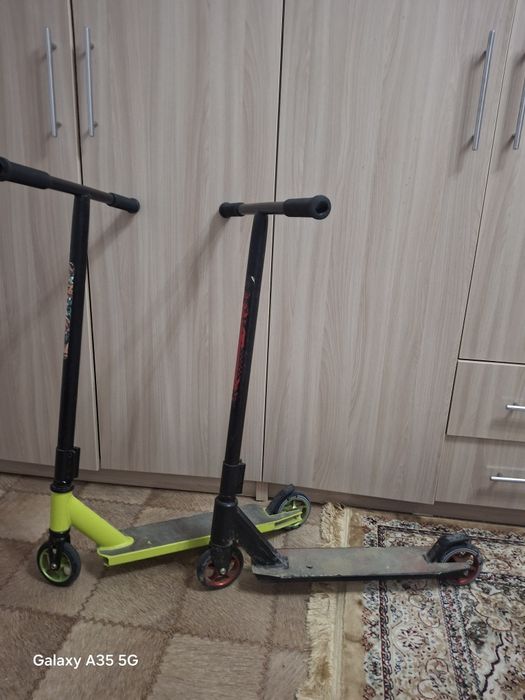 Продаётся велосипед и самокаты 2 шт
