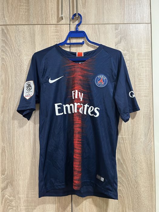 Футболни тениски