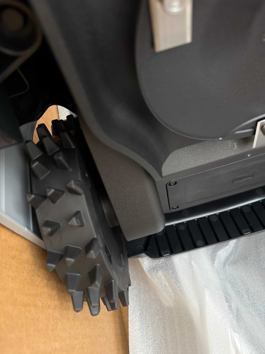 Robot de tuns gazon / iarba Dreame Roboticmower A1 Pro