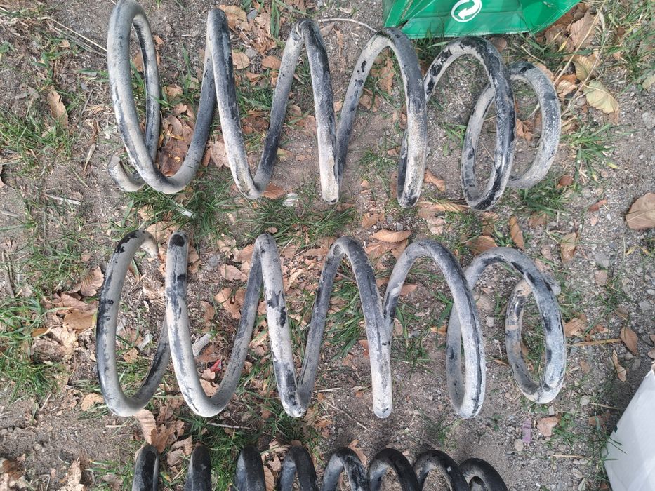 Пружины Тойота Прадо 120