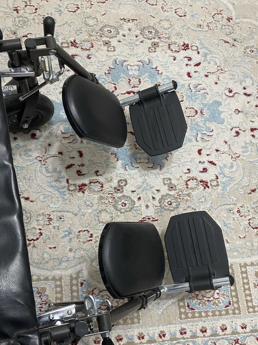 инвалидная коляска