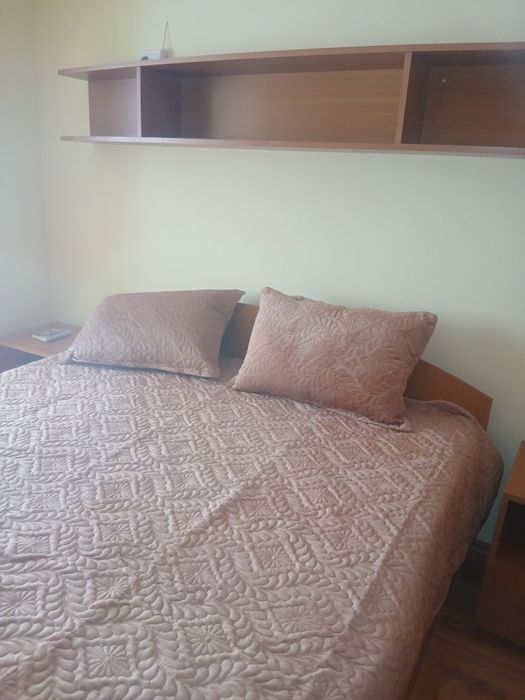 Proprietar ,Inchiriez apartament 2 camere , 350 euro