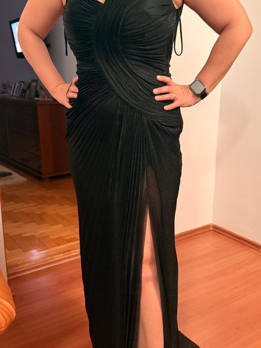 Rochie ocazie neagră șliț de seară design special