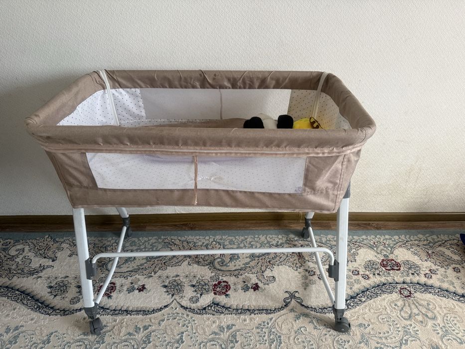 Кровать детская (манеж)