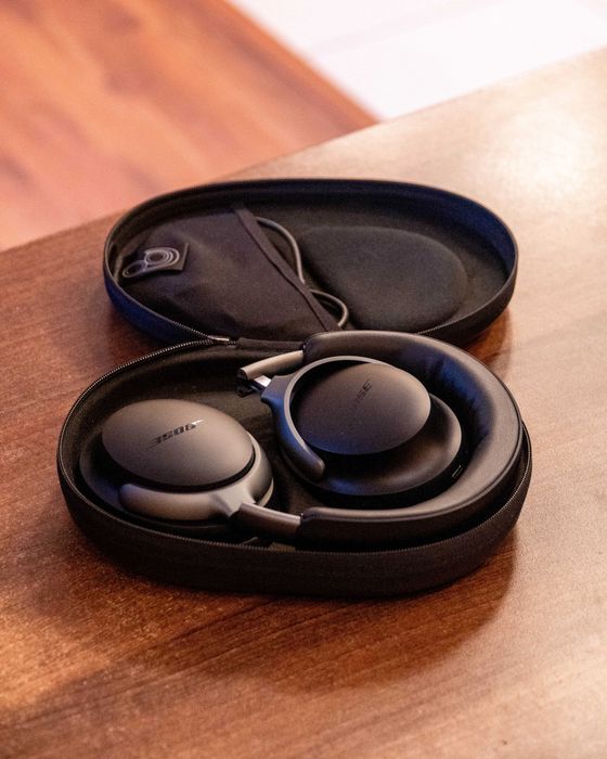 Casti Bose QuietComfort Ultra