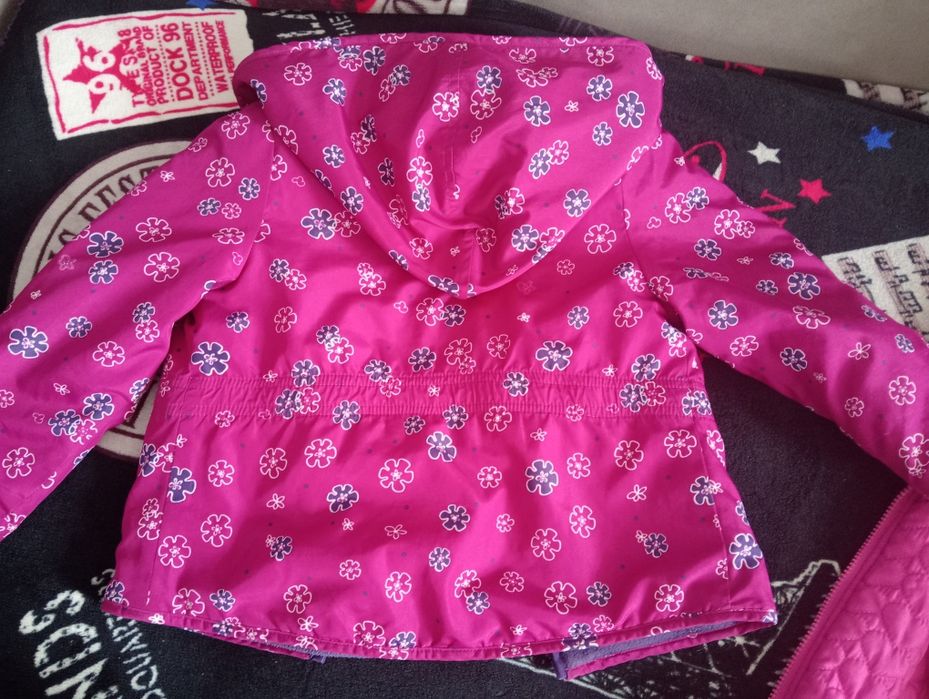 Куртка на девочку демисезонная