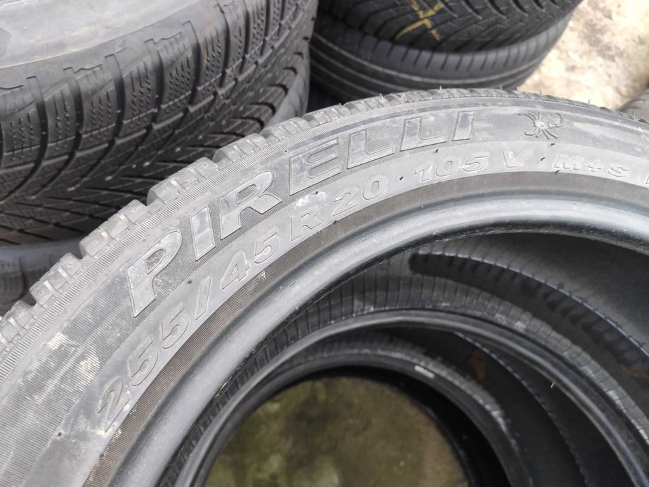 2бр зимни гуми 255 45 20 - Pirelli