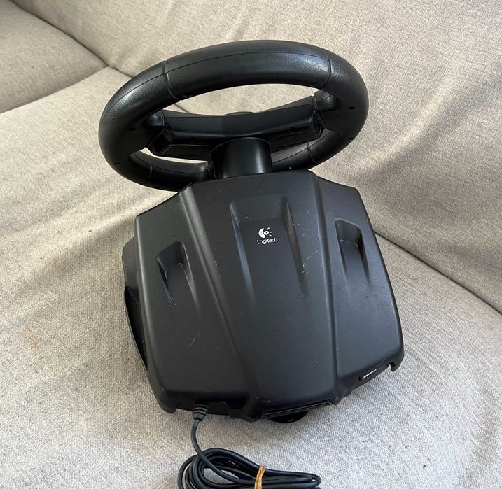 Volan Logitech Formula Vibration Feedback USB PC fara pedale