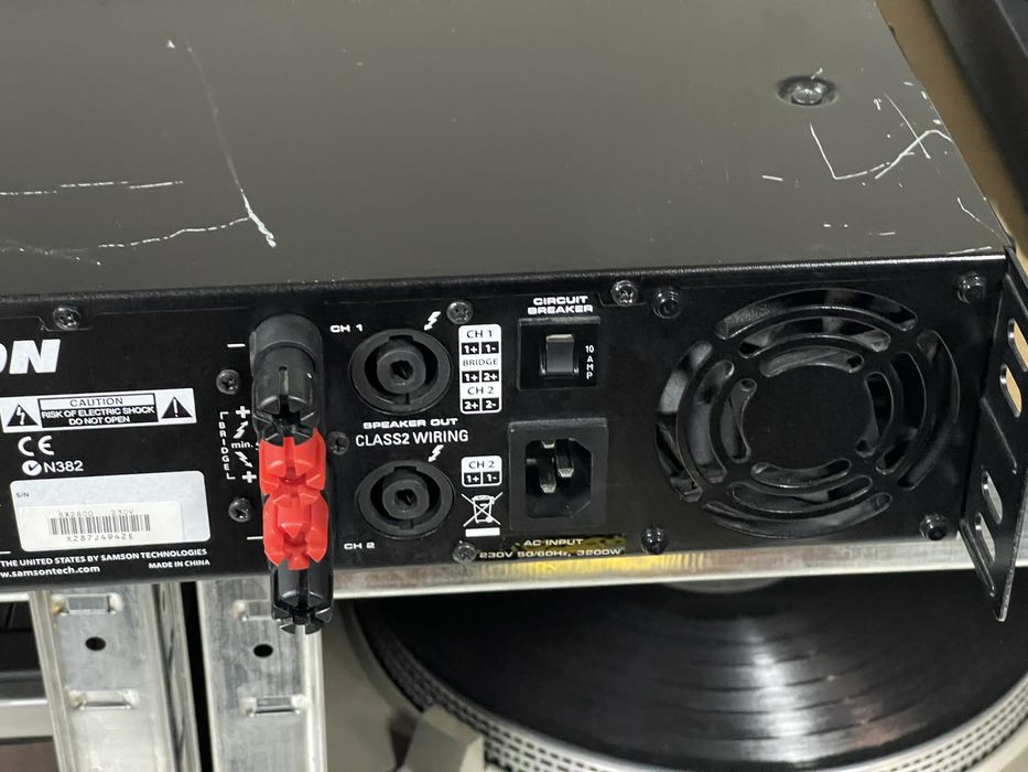 Крайно стъпало SAMSON SX-2800 | 2800 W