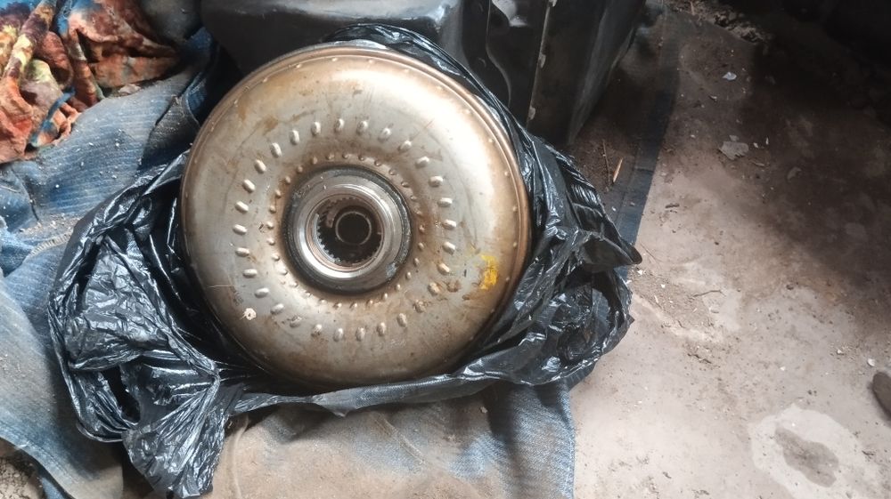 Продам коробку с бубликом