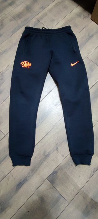 Мъжки екип на Найк